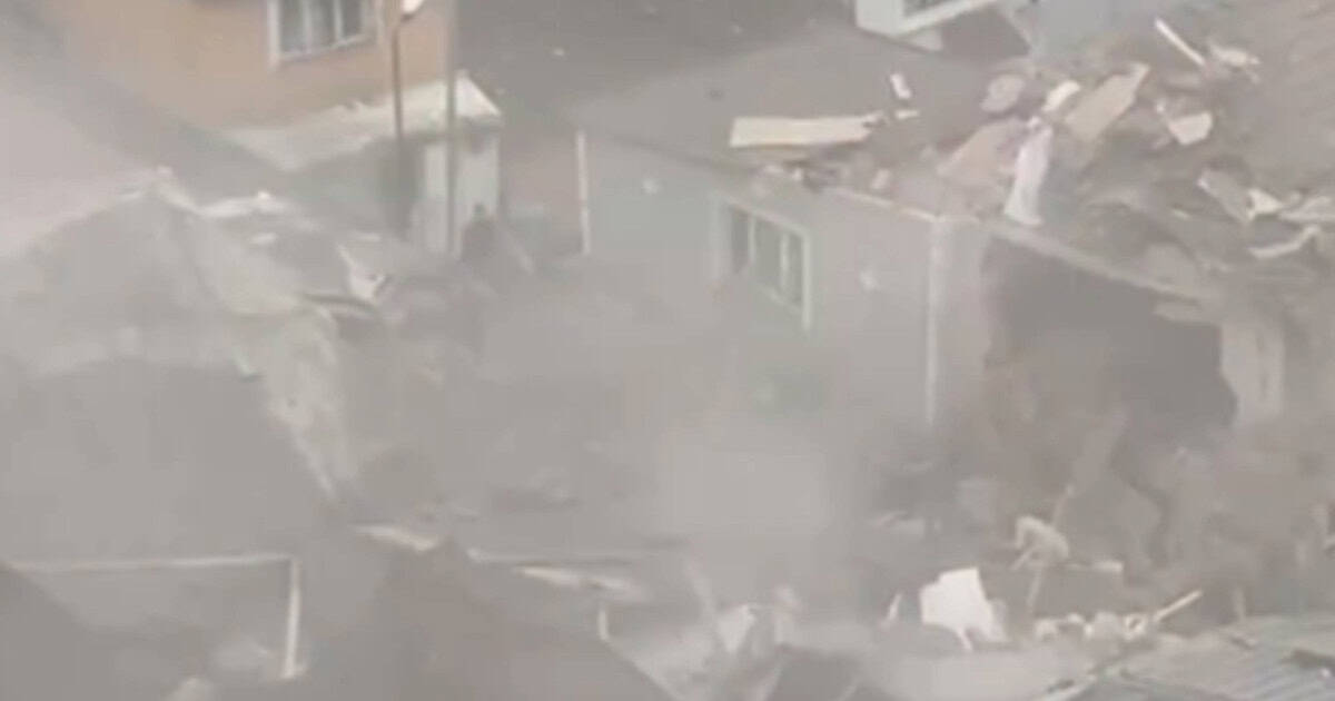 Explozie într-un district al Istanbulului: două clădiri s-au prăbușit, trei oameni au fost duși la spital