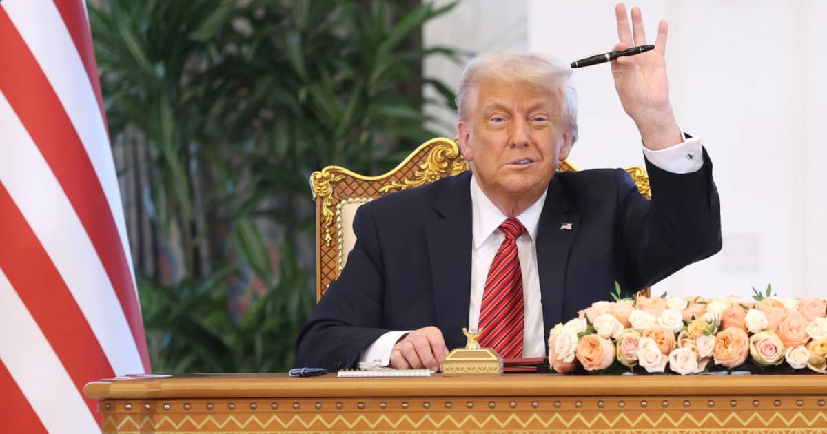 Decizie fără precedent în SUA: semnătura lui Donald Trump va apărea pe bancnotele americane
