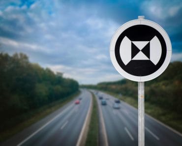 Cel mai rar indicator rutier din Europa: doar 13 există și aproape nimeni nu îi cunoaște semnificația Cel mai rar indicator rutier din Europa: doar 13 există și aproape nimeni nu îi cunoaște semnificația