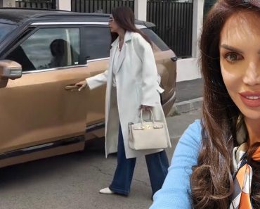 La ce gest a recurs Cristina Spătar: „Am luat și pastile”. A ajuns piele și os din cauza problemelor în căsnicie. Regina R&B nu mai merge cu Maybach-ul oferit de soț La ce gest a recurs Cristina Spătar: „Am luat și pastile”. A ajuns piele și os din cauza problemelor în căsnicie. Regina R&B nu mai merge cu Maybach-ul oferit de soț