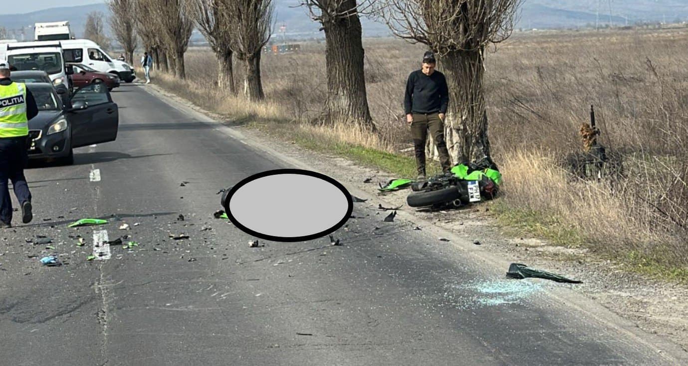 VIDEO: Accident teribil pe DN 1D. Motociclist spulberat de o mașină VIDEO: Accident teribil pe DN 1D. Motociclist spulberat de o mașină