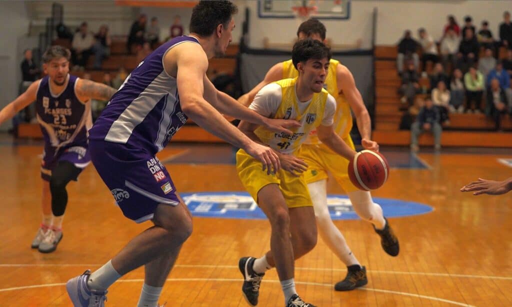 „Arena de Baschet” a purtat ghinion celor de la CSM Petrolul „Arena de Baschet” a purtat ghinion celor de la CSM Petrolul