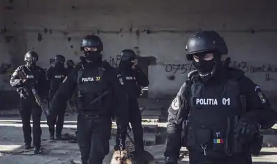 Percheziții de amploare în Boldești Scăeni: Este vizată mafia care omora câinii fără stăpân