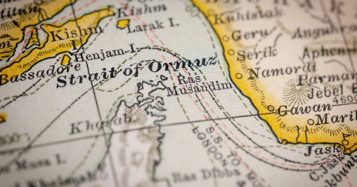 Emiratele Arabe Unite vor să forțeze deschiderea Strâmtorii Ormuz și sunt dispuse să se alăture luptelor (WSJ)