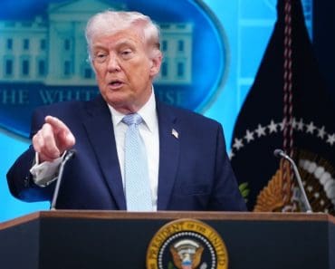 Donald Trump, amenințare la adresa Iranului: „O întreagă civilizație va pieri în această noapte”. La ce oră spune că va ataca