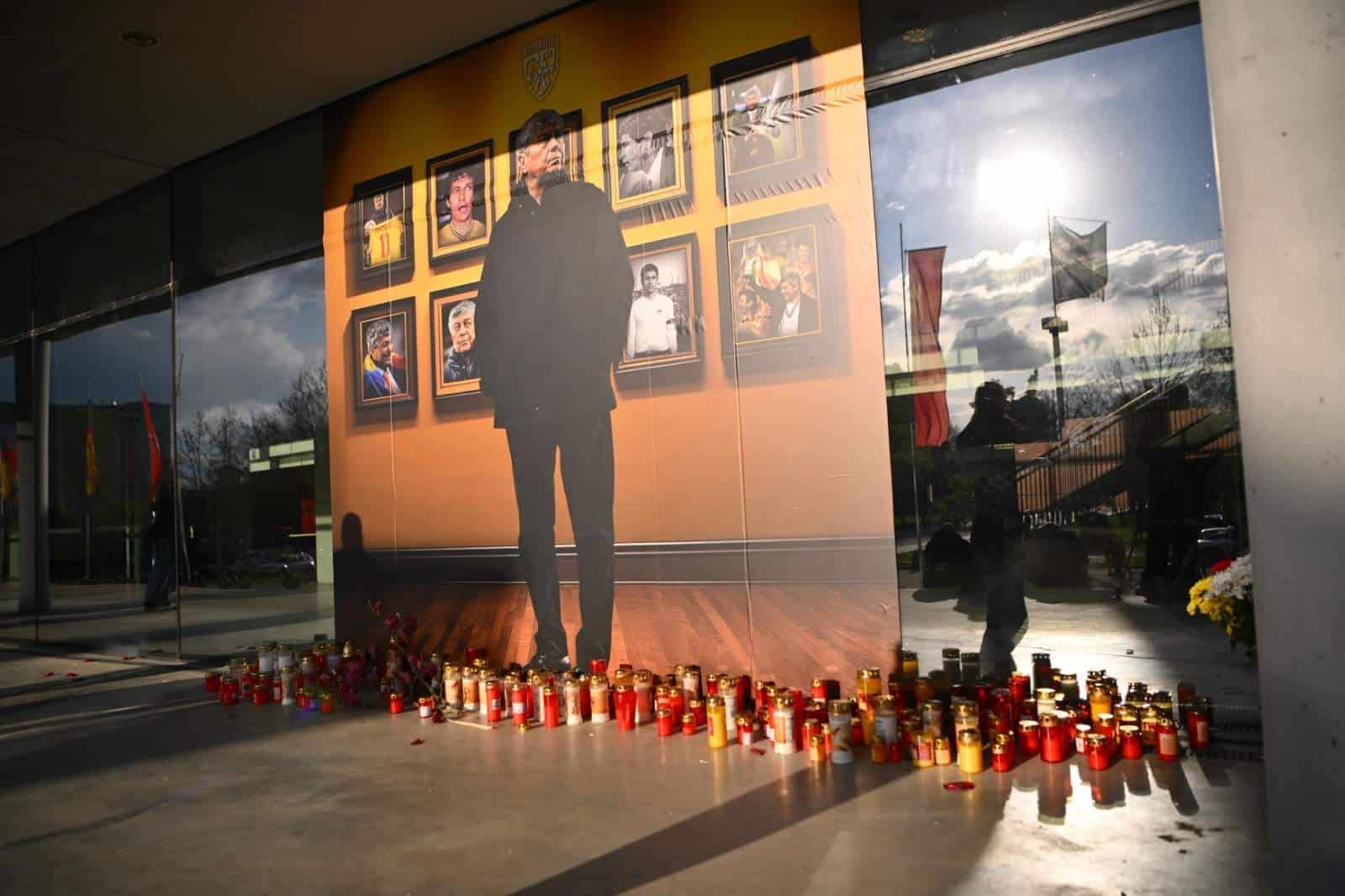 Scrisoare emoționantă de adio pentru Mircea Lucescu! Ce a transmis omul cu care „Il Luce” s-a certat acum 26 de ani Scrisoare emoționantă de adio pentru Mircea Lucescu! Ce a transmis omul cu care „Il Luce” s-a certat acum 26 de ani