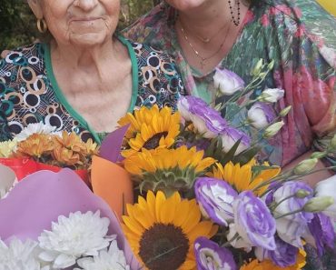 Cântăreață de muzică populară, în doliu. I-a murit soacra în Vinerea Mare