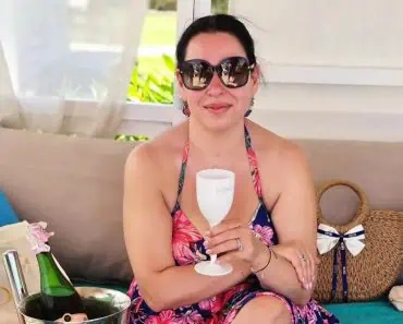 Oana Roman, noi probleme în vacanță: „De acum mă duc pe o insulă pustie”