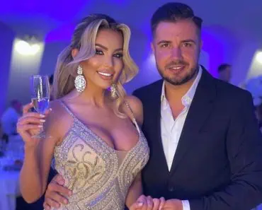 Roxana Vașniuc și soțul ei au anunțat divorțul. Ce declarații au făcut cei doi foști parteneri: „Sinceritatea s-a pierdut”