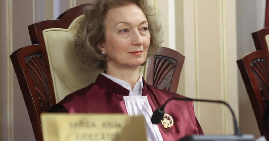 Președinta CCR, Simina Tănăsescu, spune care au fost motivele pentru care s-au anulat alegerile prezidențiale din 2024