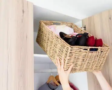 8 lucruri pe care organizatorii profesioniști spun că nu ar trebui să le ții niciodată în dulapul din dormitor