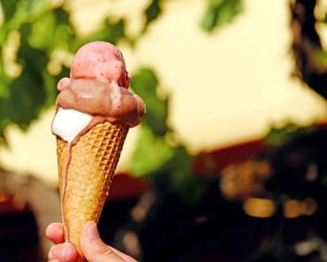 Ce face înghețata cu glicemia ta. Adevărul pe care medicii nu ți-l spun niciodată în față