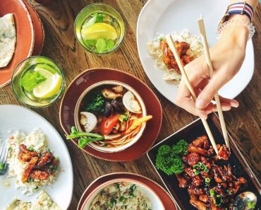 Trucul japonez care te ajută să slăbești fără dietă. Cum te poate ajuta regula de 80% să eviți supraalimentarea și să ai o siluetă impecabilă