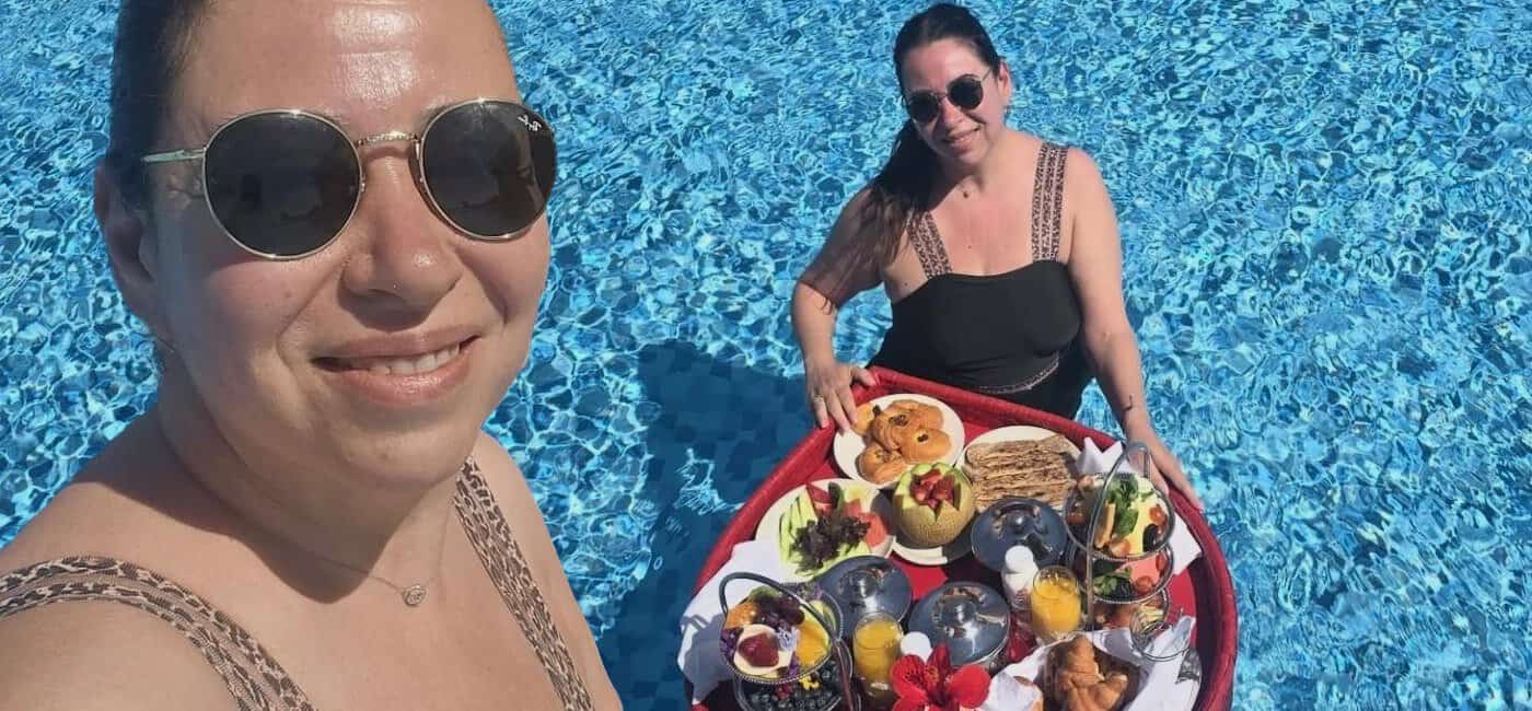 Oana Roman și fiica ei au luat un virus: „Amândouă bolim de azi-noapte. E ceva prin aer”