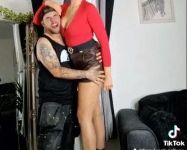 E cu 20 de cm mai înaltă decât iubitul ei: „Nu îl deranjează deloc!”