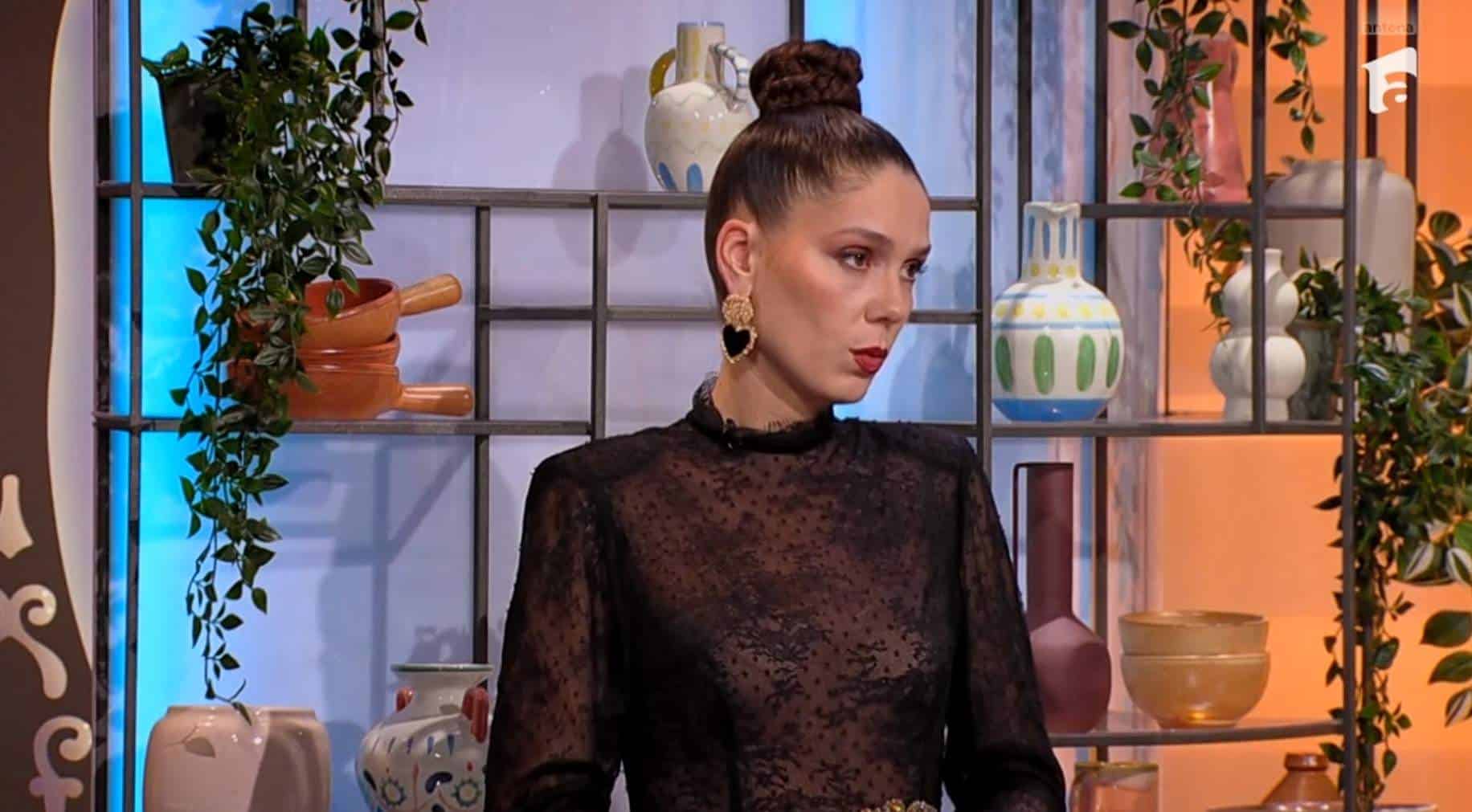 Cine a fost eliminat de la Chefi la cuțite. Doi concurenți au plecat acasă