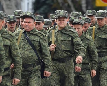 „Toți băieții sunt slabi”. Serviciile de informații ucrainene susțin că soldați ruși ar fi recurs la canibalism