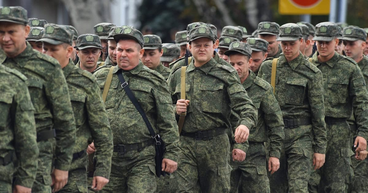 „Toți băieții sunt slabi”. Serviciile de informații ucrainene susțin că soldați ruși ar fi recurs la canibalism