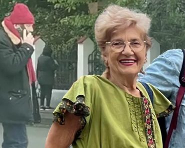 Imaginea suferinței. Eugen Cristea face parastasul de un an al soției: „Numai eu știu ce-i în sufletul meu.” Câți bani primește din „Liceenii”?