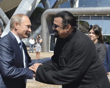 De pe platourile de filmare, în dosare penale: Ucraina îl menționează pe Steven Seagal într-un caz de contrabandă. Care sunt acuzațiile