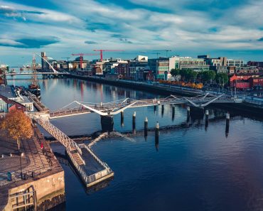 Orașul celebru din Europa unde produsele românești au crescut spectaculos în popularitate: „Nu numai românii cumpără din aceste magazine”