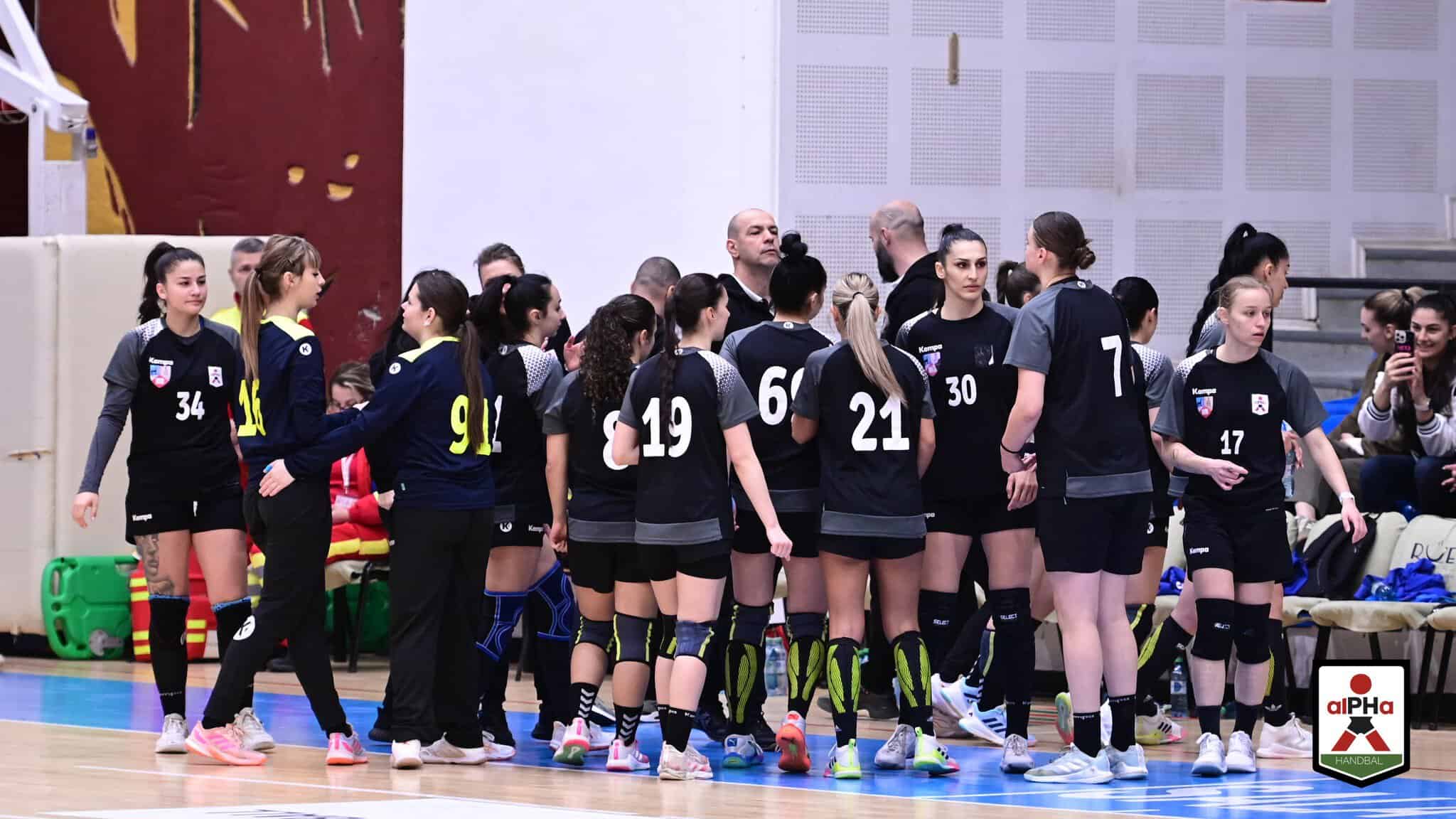 Handbalistele Prahovei au un joc special la ultima apariție pe teren propriu