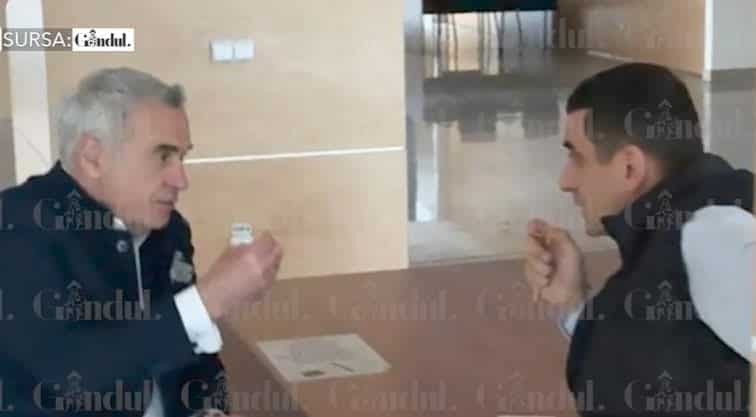 Surse: George Simion îl va propune pe Călin Georgescu premier, după demiterea lui Bolojan. Cei doi s-au întâlnit la bibliotecă