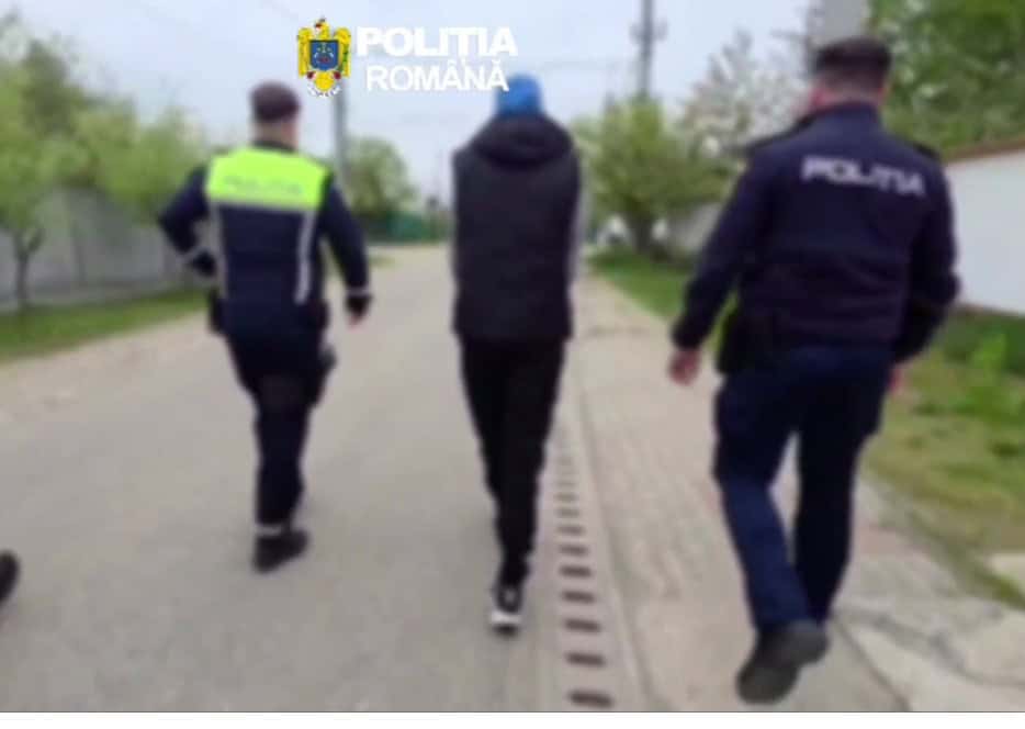 Spărgător reținut de polițiști după un furt comis în Ariceștii Rahtivani