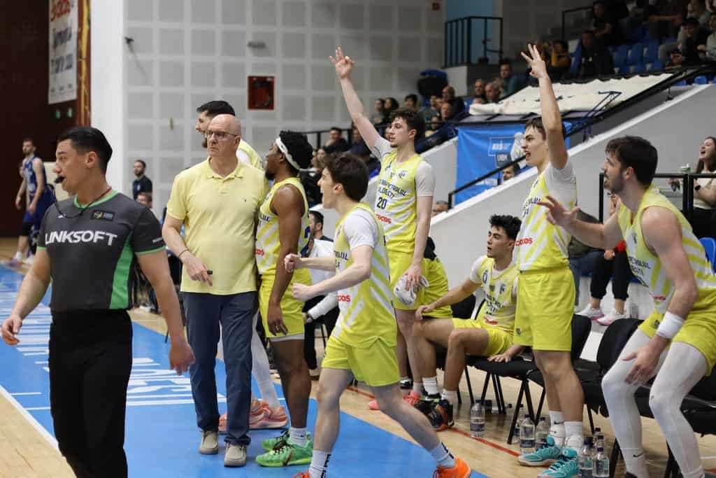 Baschetbaliștii Petrolului pot încheia frumos prima fază a play-out-ului