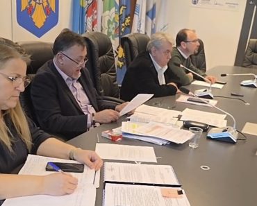 Consilierii locali au aprobat proiectul prin care Parcul Municipal Vest trece sub umbrela Casei de Cultură. 71 de posturi au fost salvate, astfel, de la desființare