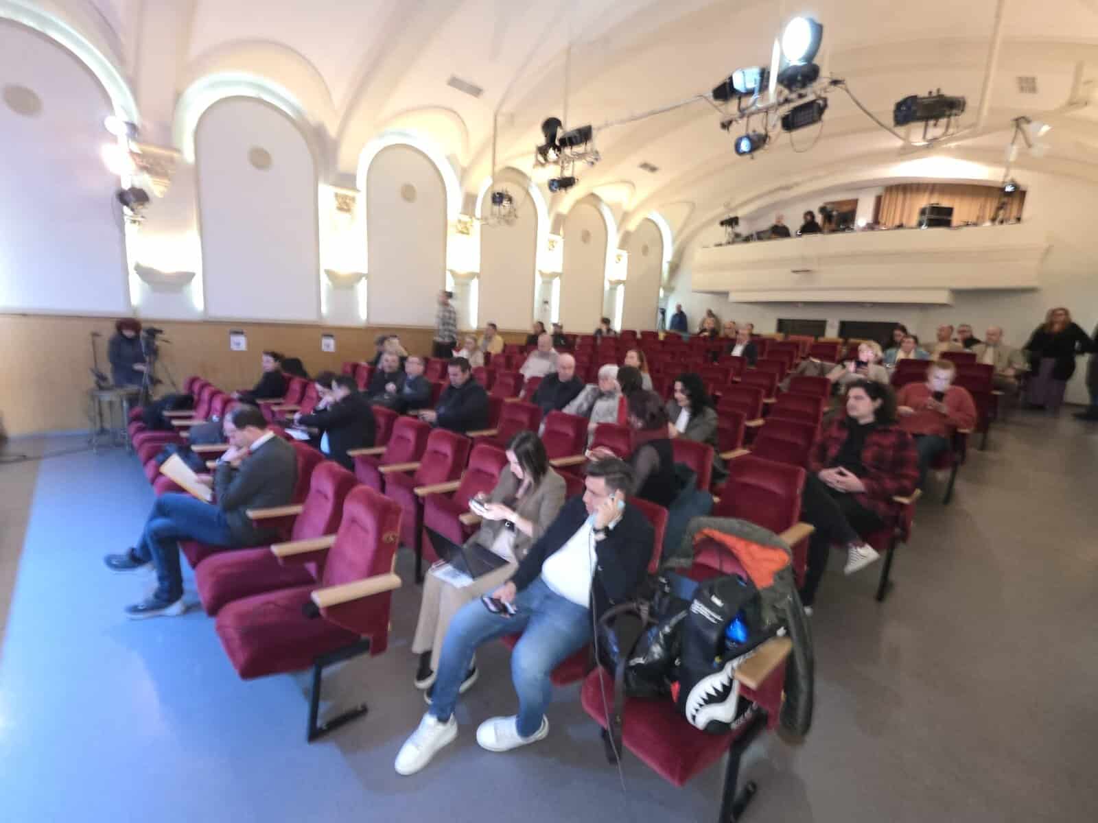 VIDEO: PUG-ul Ploieștiului, constestat vehement. Elaboratorul – în criză de timp. Ce face arhitecta șefă?