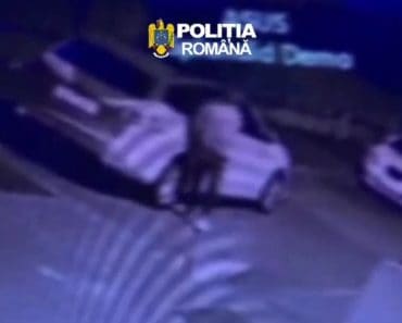 VIDEO: Cum a furat un copil de 14 ani 600 de euro dintr-o mașină. Furtul, surprins pe camere