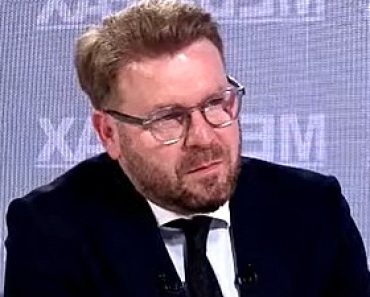 REFORMA JUSTIȚIEI CU FUNKY MONKEY ȘI TOM ȘI JERRY – Avocatul Mihai Udroiu, fost judecător ICCJ, s-a dezlănțuit: „Să constitui un grup de lucru cu Funky Monkey, Tom și Jerry și să nu inviți pe nimeni dintre personajele relevante… Asta nu e reformă. Este direcție de subordonare a Justiție… Iacobinii juvenili… Dacă Înalta Curte nu avea un președinte ca Lia Savonea, Justiția se afla într-o situație critică la acest moment” (Video)