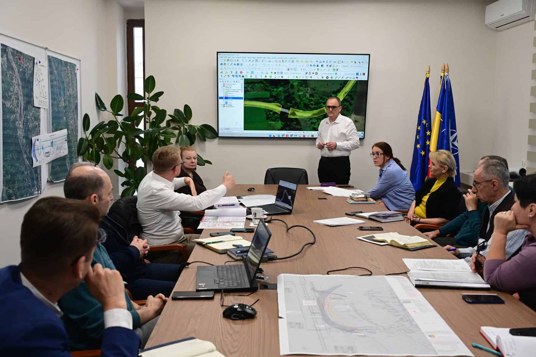Ședință importantă pe marginea proiectului TransBai. Tema principală: Definirea corectă a coridorului de expropriere Ședință importantă pe marginea proiectului TransBai. Tema principală: Definirea corectă a coridorului de expropriere