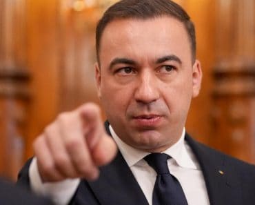 Primul ministru din PSD care se pronunță public împotriva lui Bolojan: Când nu funcționează lucrurile, cineva trebuie să spună „Ajunge”