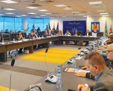 Alianța pentru Drepturile Omului din România contestă legalitatea HCL nr. 105/14.04.2026 privind reorganizarea Casei de Cultură „Ion Luca Caragiale” din Ploiești