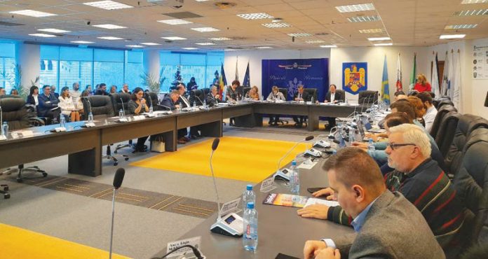 Alianța pentru Drepturile Omului din România contestă legalitatea HCL nr. 105/14.04.2026 privind reorganizarea Casei de Cultură „Ion Luca Caragiale” din Ploiești