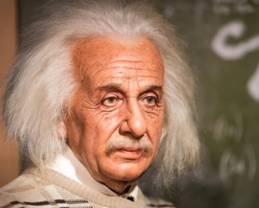 Aceasta este „formula” lui Einstein pentru fericire și succes în viață