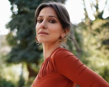 Casa de poveste a Danei Rogoz din Viscri. Actrița a finalizat renovarea: „Corcodușii din curte sunt înfloriți, pomii plantați de noi au înmugurit”