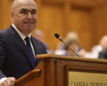 Moțiunea PSD-AUR a fost votată de 281 de parlamentari, Guvernul Bolojan a fost demis. Nicușor Dan: „Nu e un moment fericit”