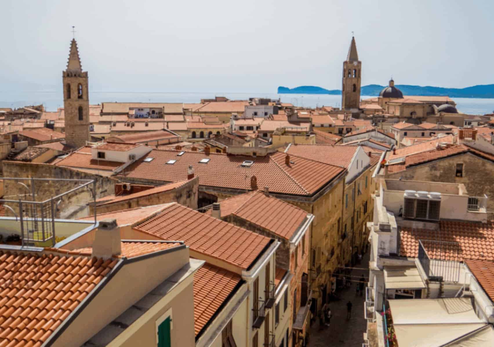 „Casa la 1 euro” în Italia este doar marketing. Factura plătită de o familie după 4 ani în Sardinia arată că italienii nu dau nimic gratis
