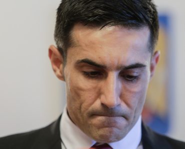 Claudiu Manda spune că social democrații au două posibilități. „Nu este o lovitură de stat, PSD s-a comportat cu responsabilitate”