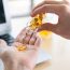 Atenție la vitamine! Un supliment anti-îmbătrânire foarte popular hrănește celulele canceroase