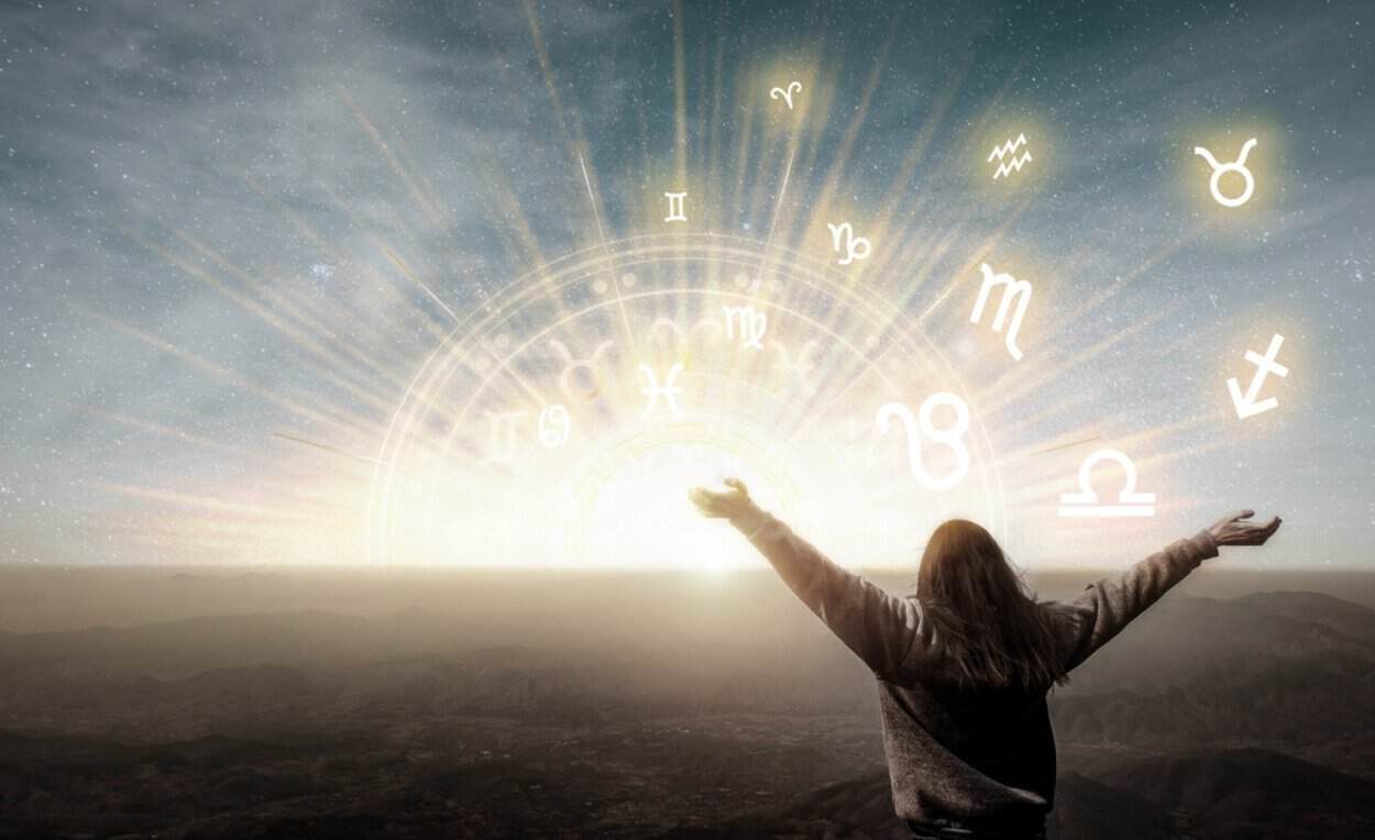 3 zodii intră într-o perioadă spectaculoasă după Luna Nouă în Berbec din 16 mai. Astrele le aduc oportunități neașteptate, succes în carieră, bani și împliniri în dragoste