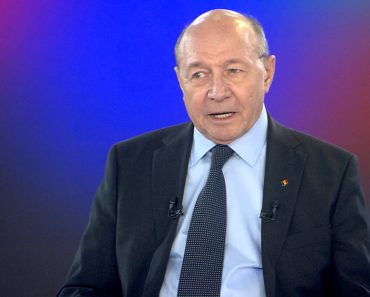 Traian Băsescu: „Ce avem acum e rezultatul organizării ticăloase a alegerilor. N-au dat nicio şansă românilor să înţeleagă ce votează”