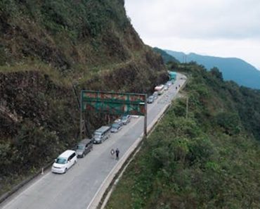Țara unică în lume unde se circulă atât pe partea stângă, cât și pe partea dreaptă a drumului, în același timp