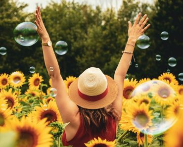 Horoscop miercuri, 20 mai. Gemenii cer bani în plus la locul de muncă, iar Fecioarele fac schimbări în relația cu partenerul Horoscop miercuri, 20 mai. Gemenii cer bani în plus la locul de muncă, iar Fecioarele fac schimbări în relația cu partenerul