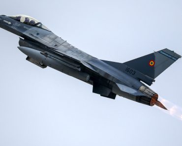 Prima reacție a NATO după ce un avion F-16 românesc a doborât o dronă în spaţiul aerian al Estoniei