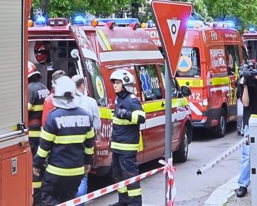 Un lift a căzut în gol cu șapte persoane, în București. Trei victime, duse de urgență la spital Un lift a căzut în gol cu șapte persoane, în București. Trei victime, duse de urgență la spital