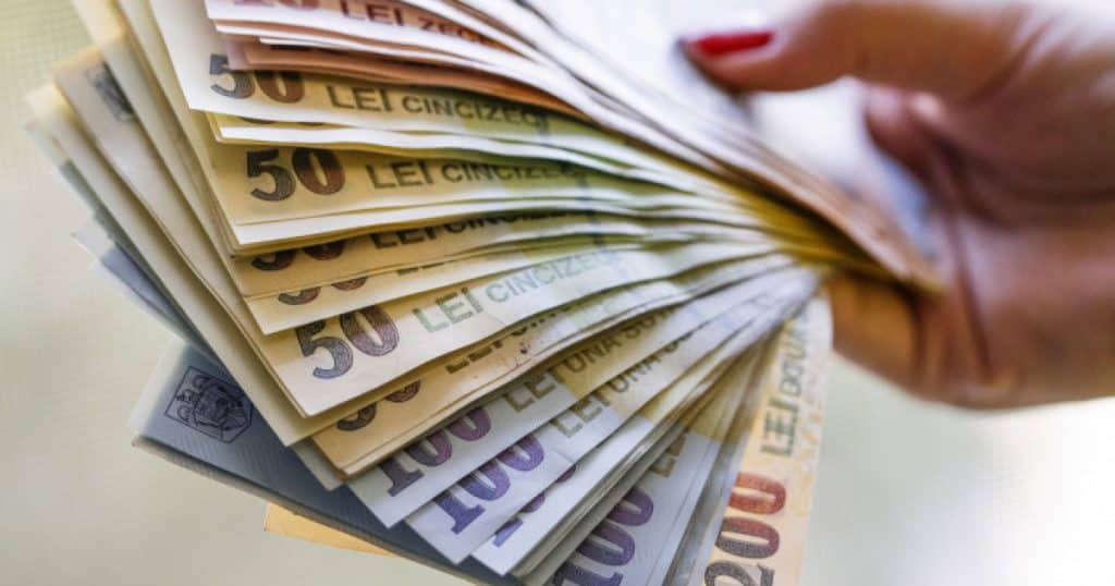 Controale în sistemul de asistență socială: amenzi de peste 400.000 de lei și propunere de retragere a unei licențe, în luna aprilie